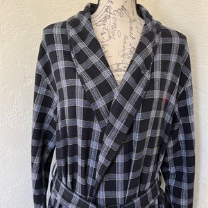 NÁUTICA Men’s Robe 
Size S/M